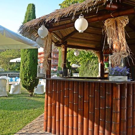 Hotel Le Rotonde Massaciuccoli Exterior foto