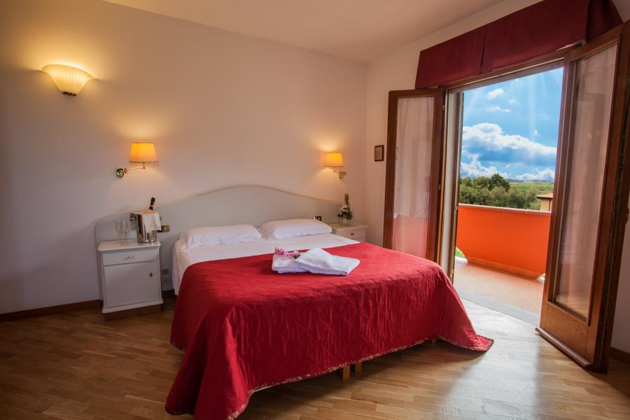 Hotel Le Rotonde Massaciuccoli Exterior foto